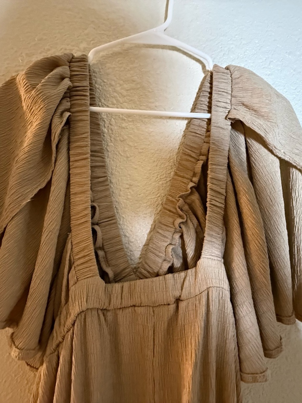 Women’s Taupe V-Neck Tiered Maxi Dress - Picture 5 of 7